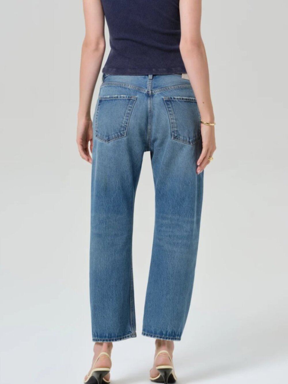 Citizens of Humanity Winslow Low Rise Boyfriend Jeans Size 30 EUC – Pacifica - Picture 3 of 10